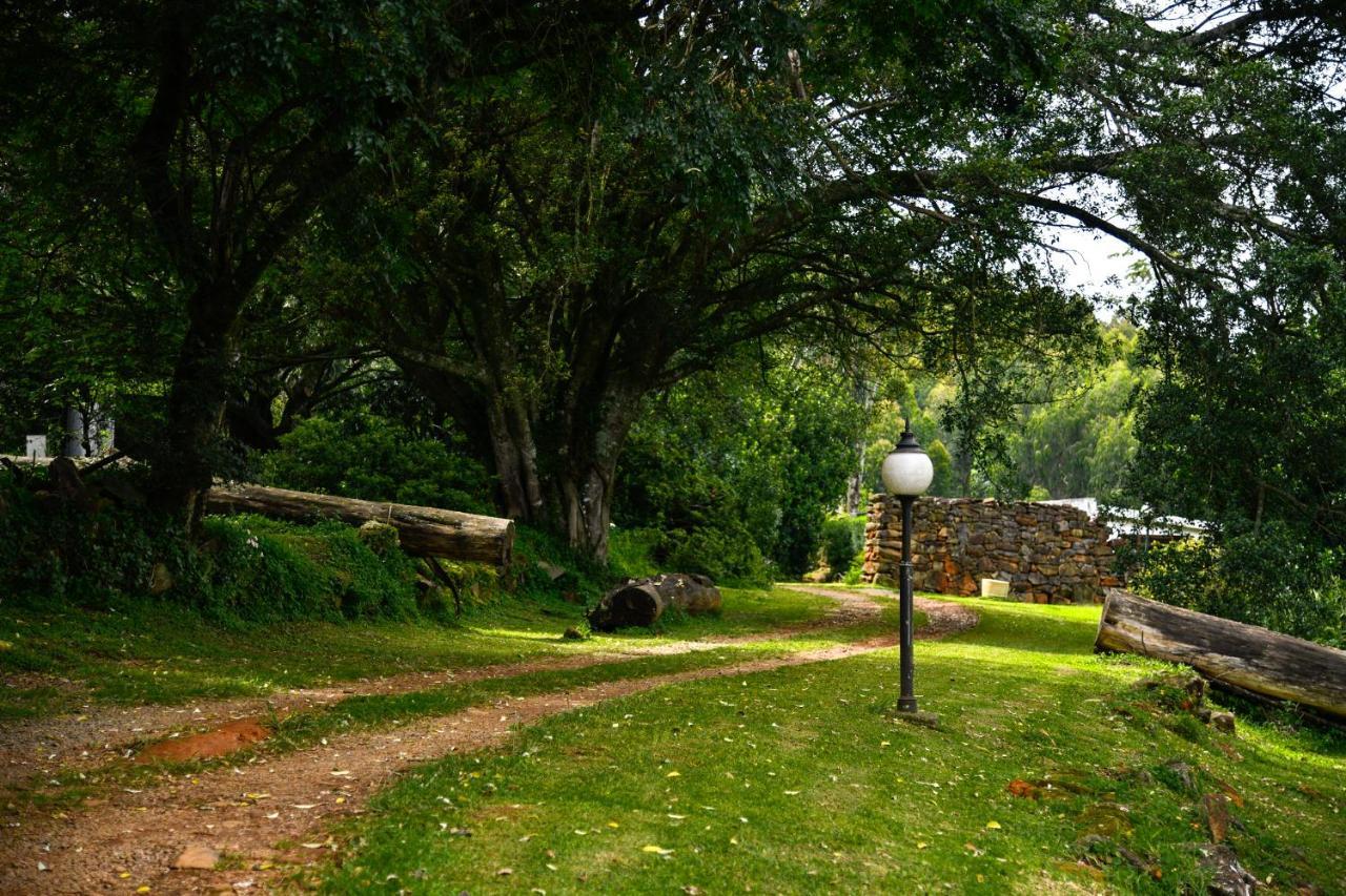 The Knoll Historic Guest Farm Villa Hilton Bagian luar foto