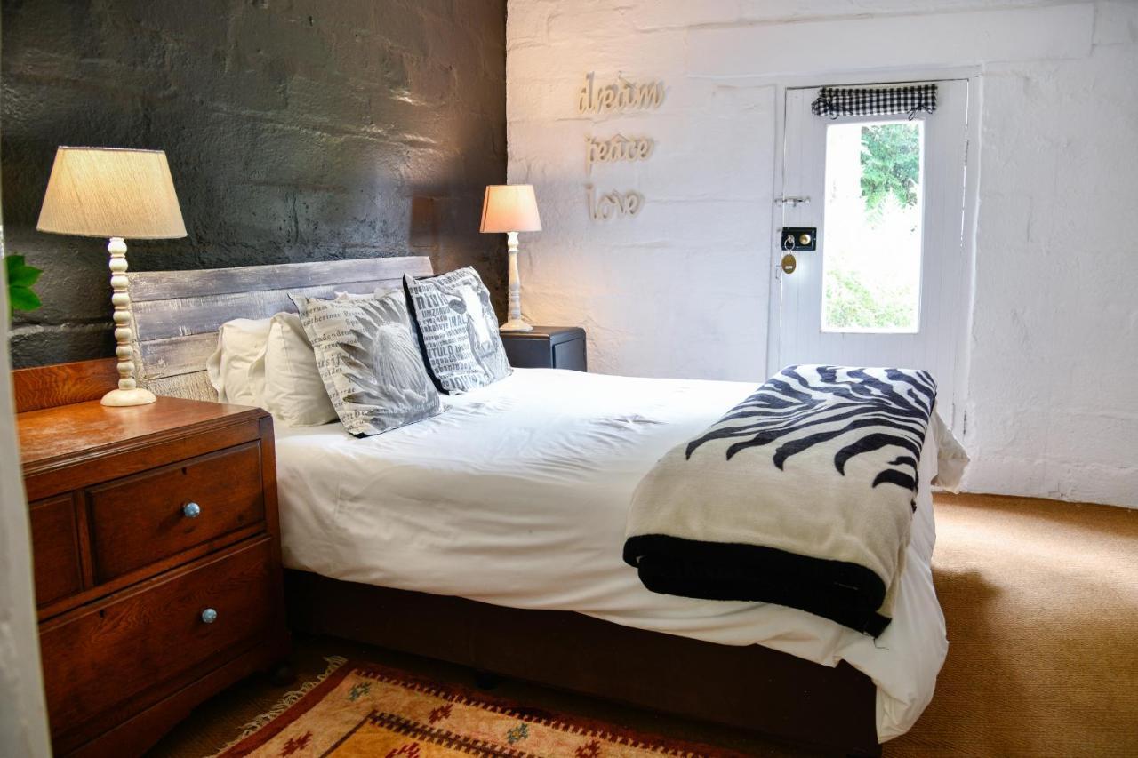 The Knoll Historic Guest Farm Villa Hilton Bagian luar foto